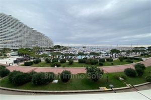 t3 à la vente -   06270  VILLENEUVE LOUBET, surface 84 m2 vente t3 - UBI447888359